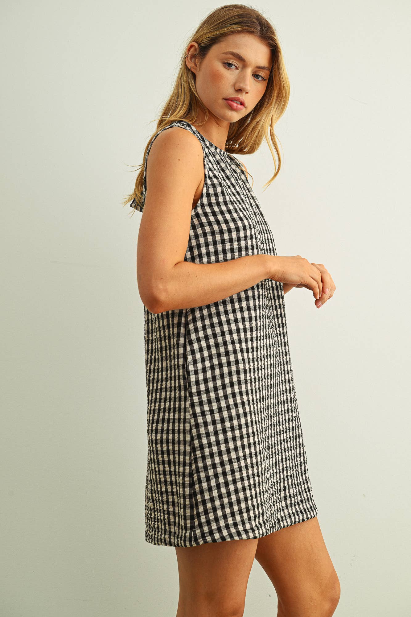 GINGHAM PATTERN OPEN BACK DETAIL DRESS