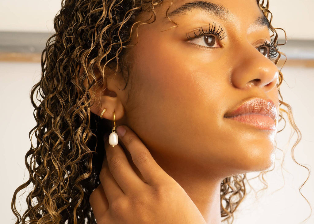 18K Gold Freshwater Pearl Huggie Earrings