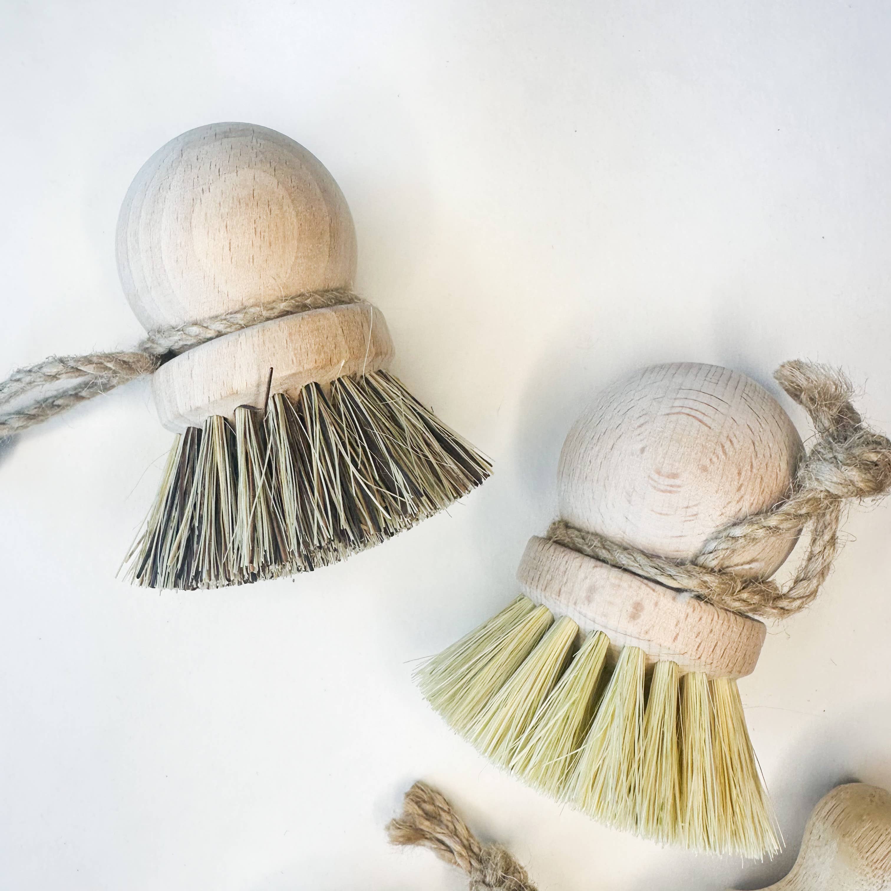 Eco Friendly Natural Kitchen and Pot Brushes.