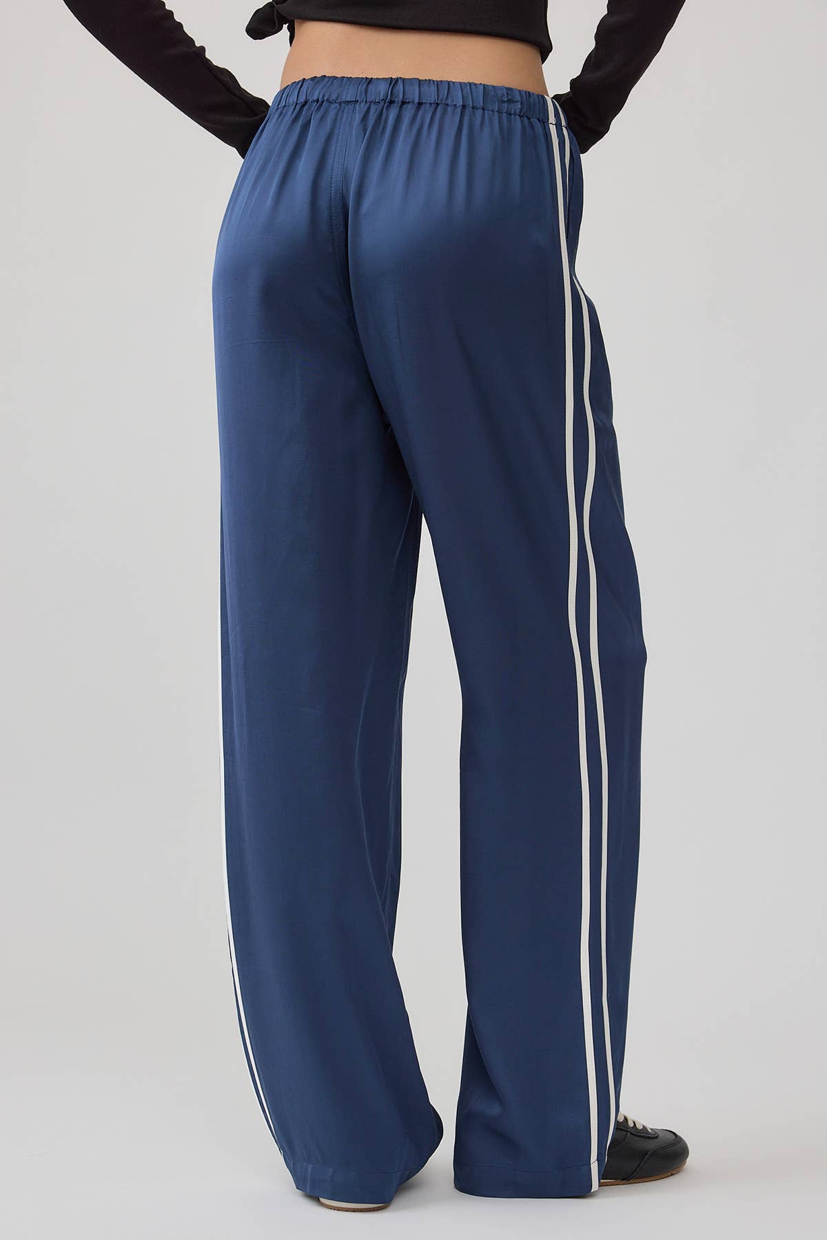 Elastic Waist Straight Pants