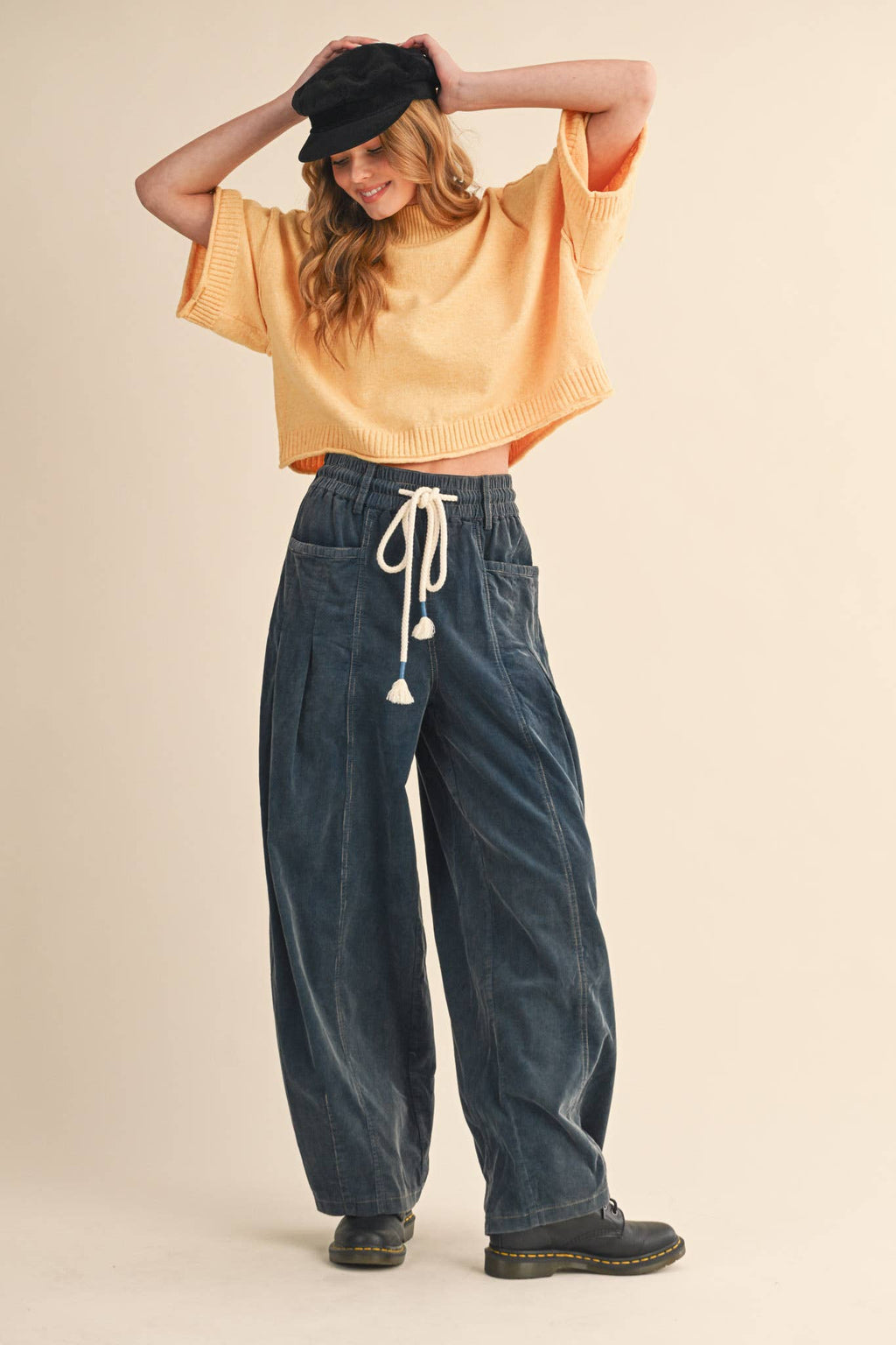 WASHED CORDUROY PLEATED BARREL PANTS