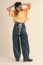 WASHED CORDUROY PLEATED BARREL PANTS