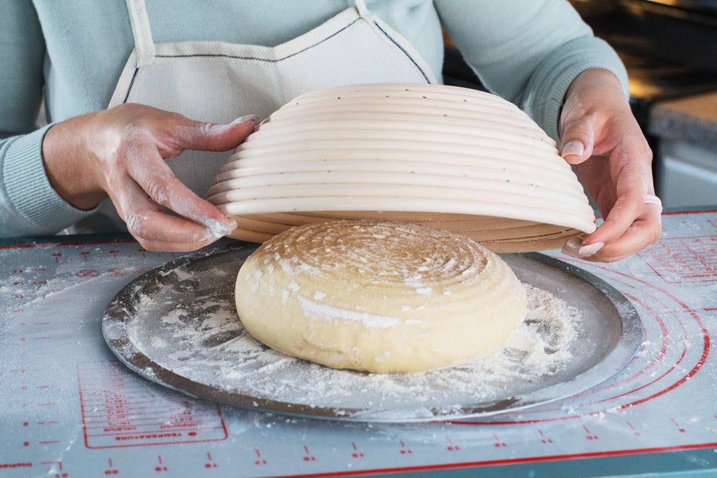 Rattan Bread Proofing Basket w/cloth Liner