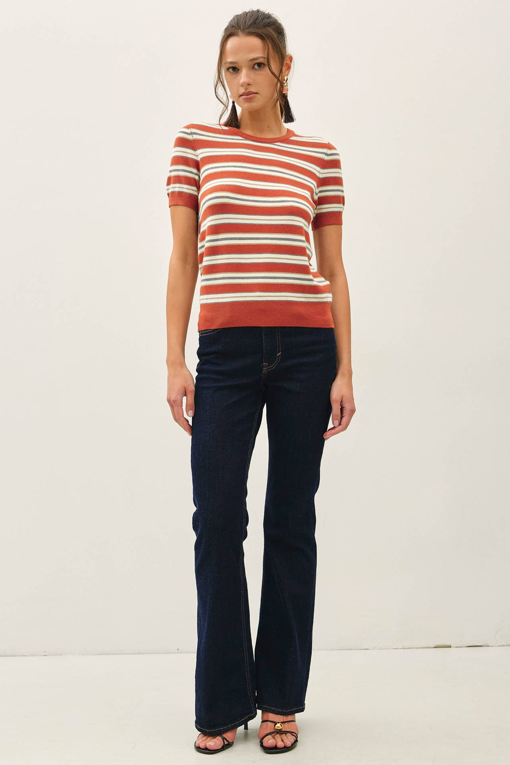 CLASSIC FIT STRIPED SHORT SLEEVE SWEATER TOP