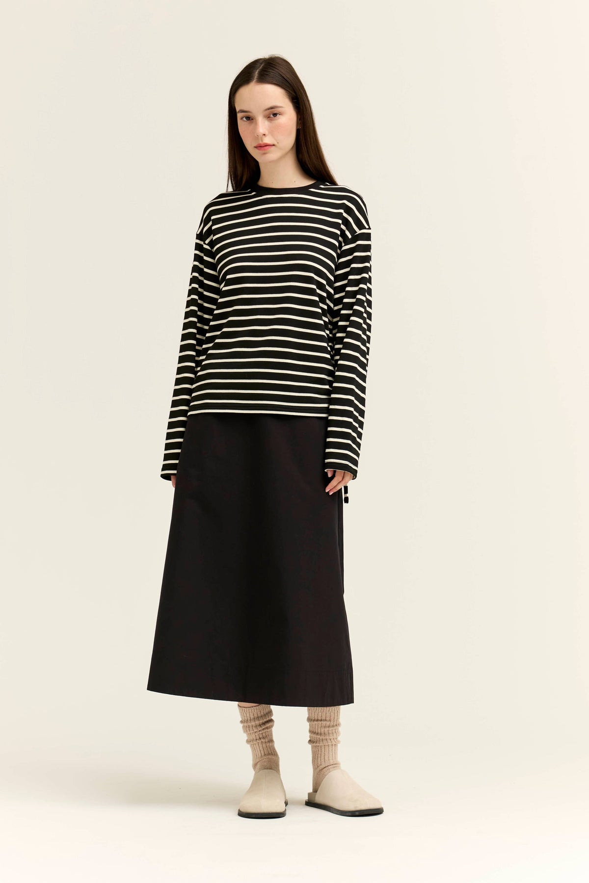 SIDE DRAWSTRING STRIPE CREWNECK SWEATSHIRTS