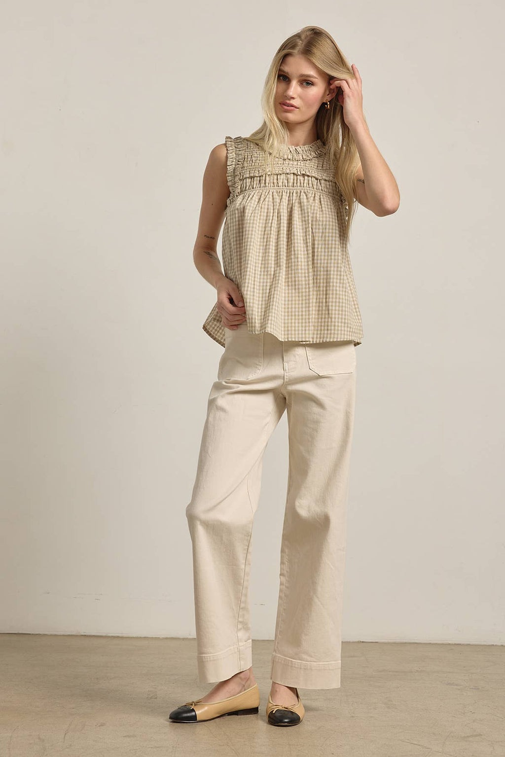 GINGHAM RUFFLE BLOUSE