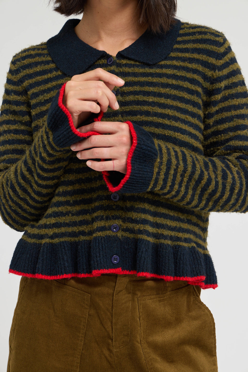 RUFFLE HEM BUTTON DOWN CARDIGAN