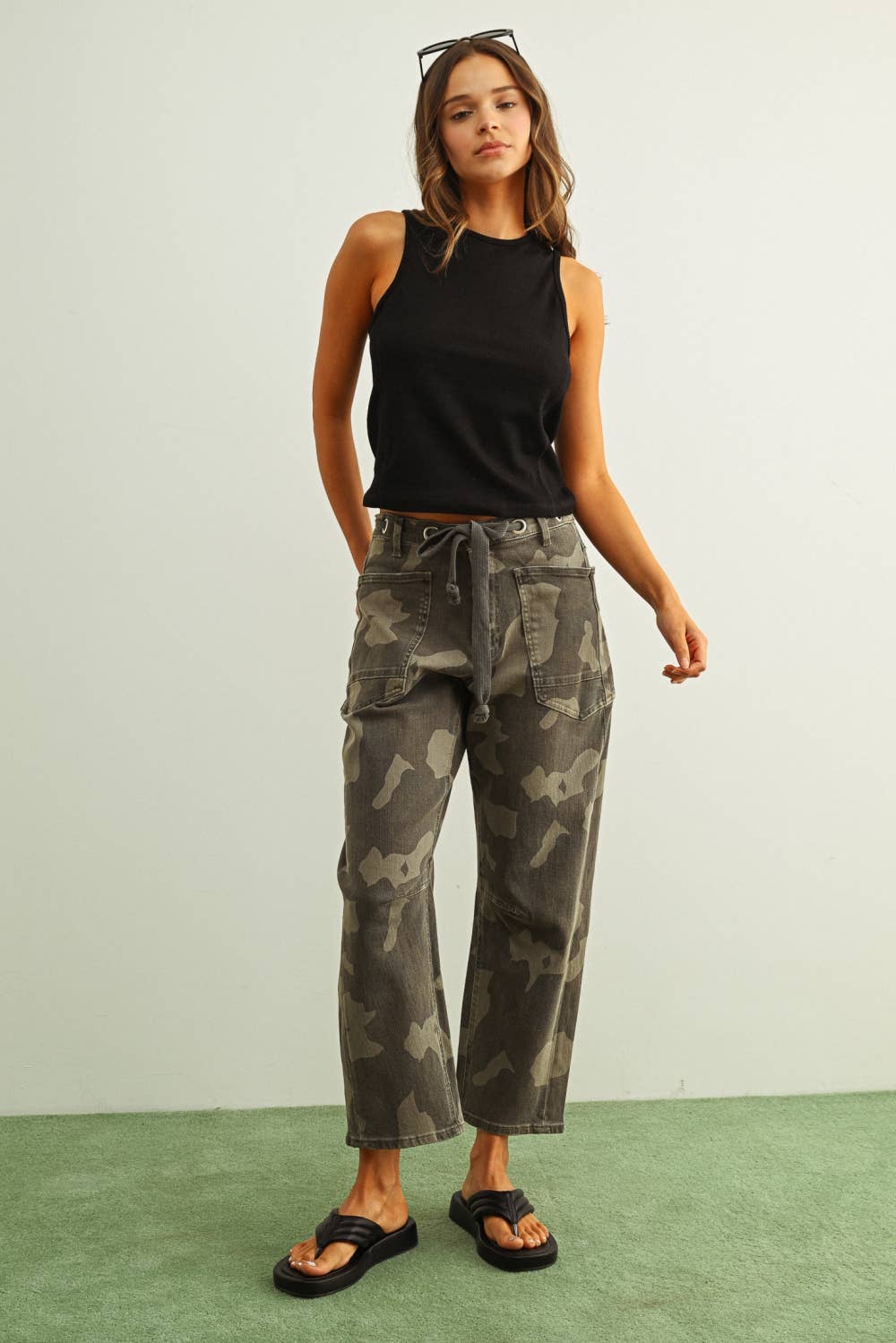 CAMOUFLAGE PRINT WITH BELT PANTS