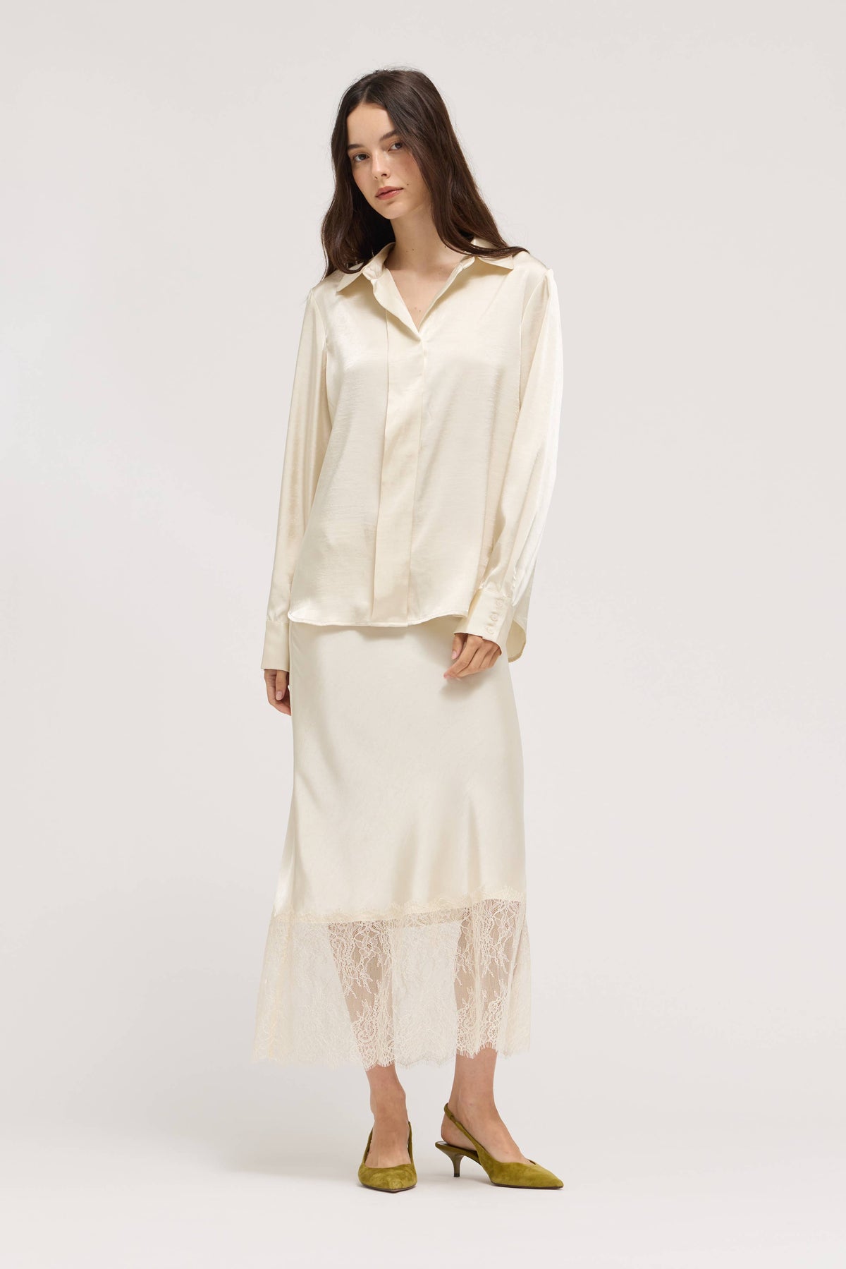 HIDDEN PLACKET SATIN SHIRT