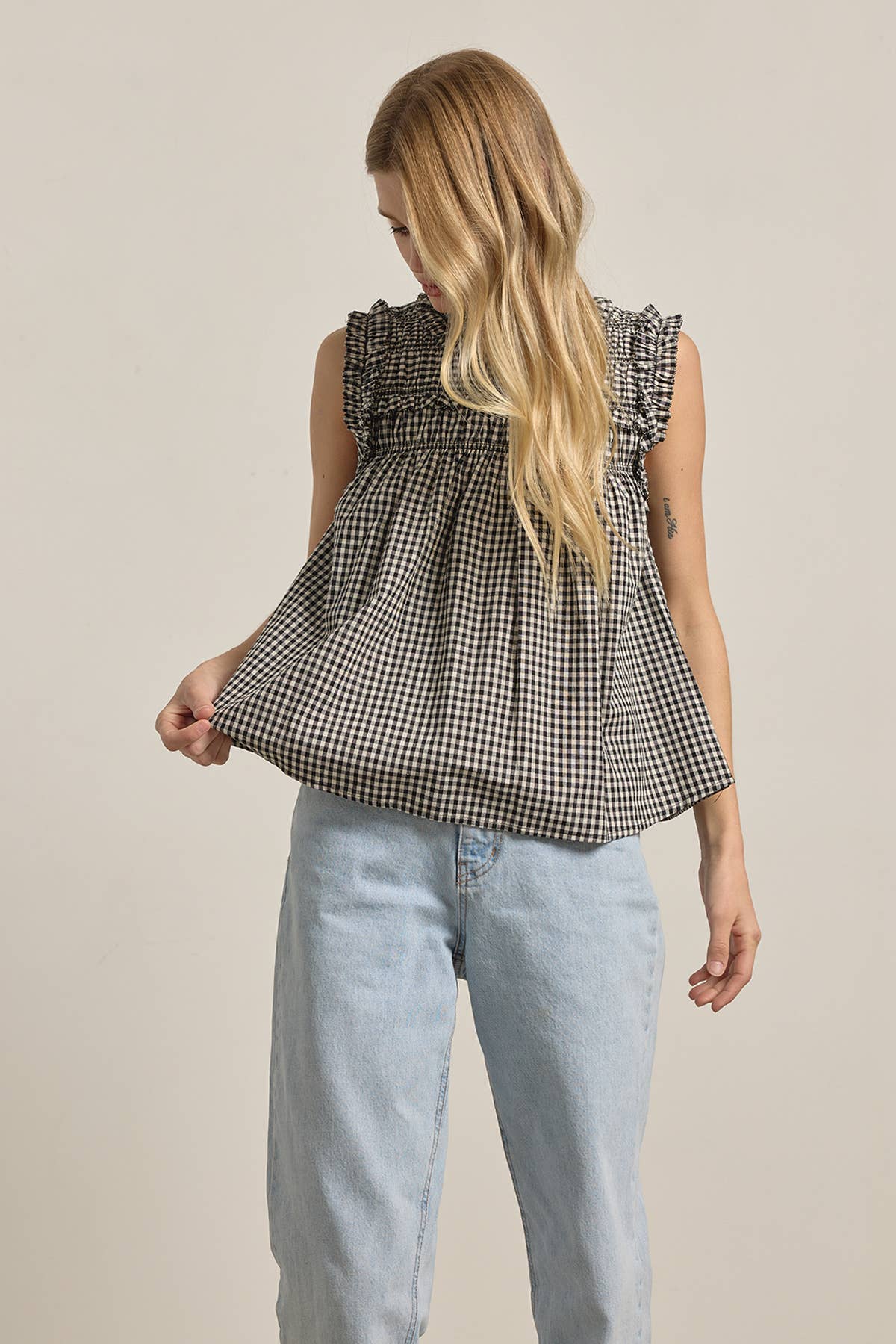 GINGHAM RUFFLE BLOUSE