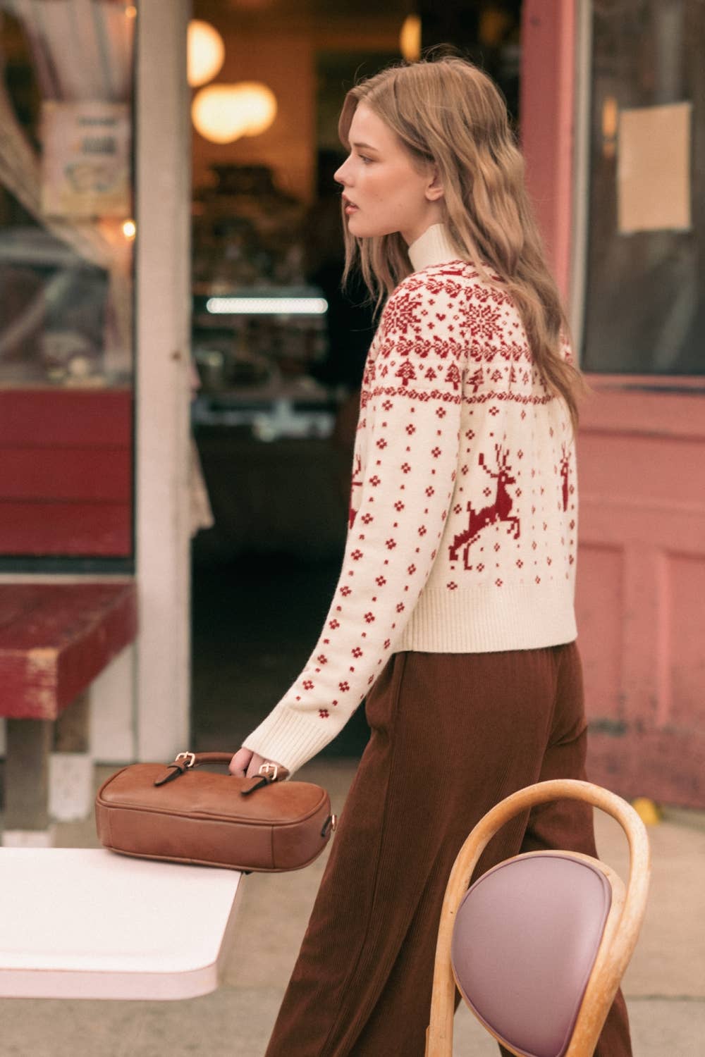 CLASSIC NORDIC REINDEER & SNOWFLAKE ROUND-YOKE SWEATER