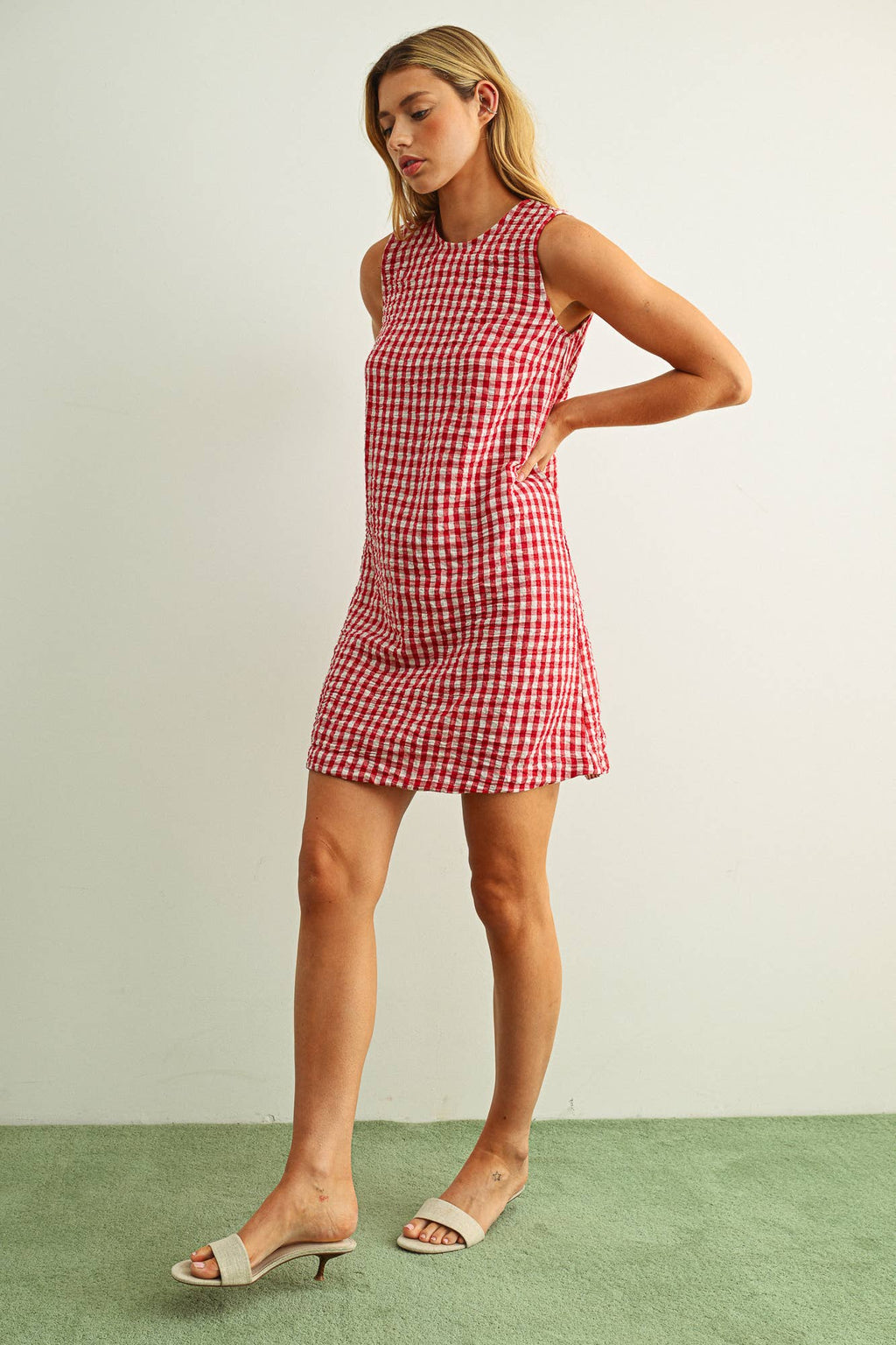 GINGHAM PATTERN OPEN BACK DETAIL DRESS
