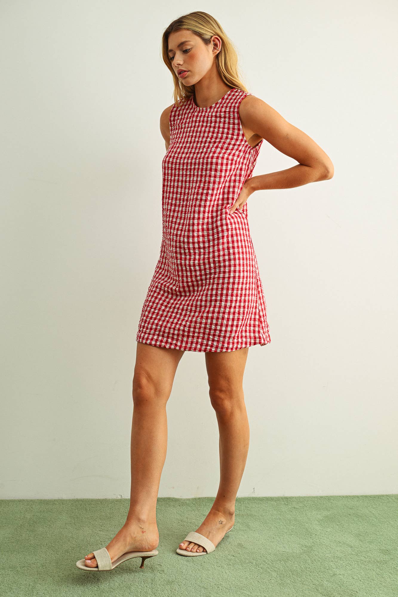 GINGHAM PATTERN OPEN BACK DETAIL DRESS