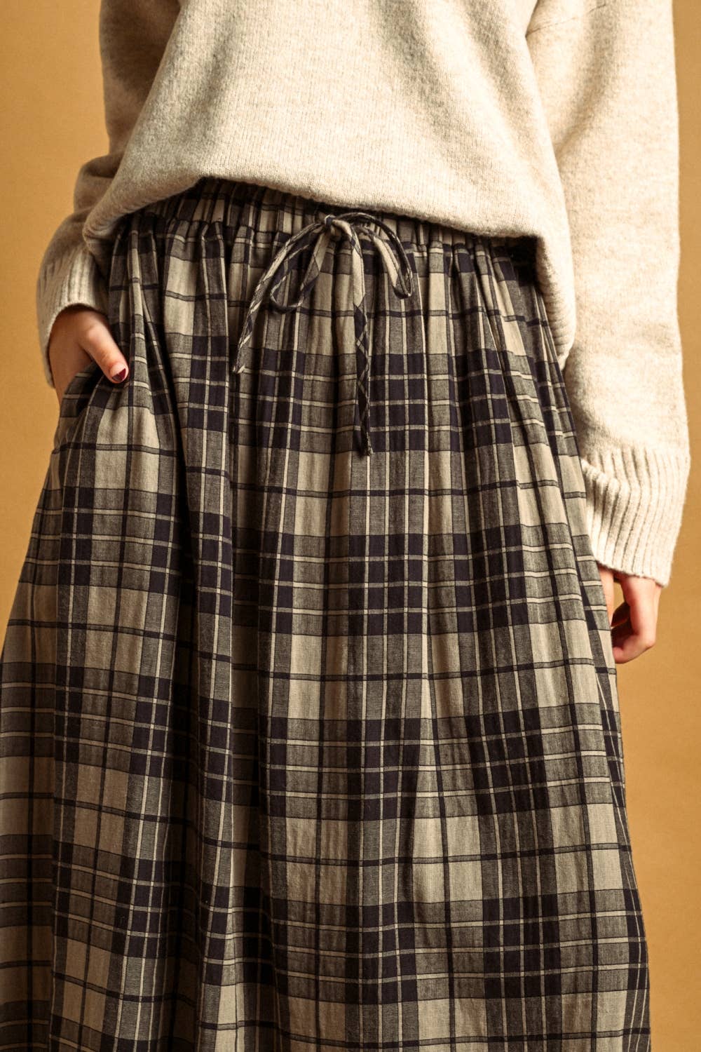 PLAID A-LINE SKIRT