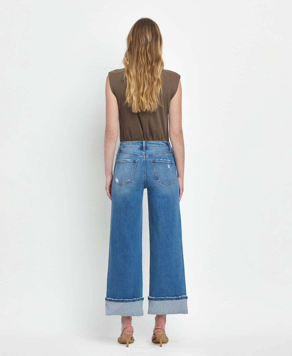 HIGH RISE MEDIUM WASH CUFFED WIDE JEANS